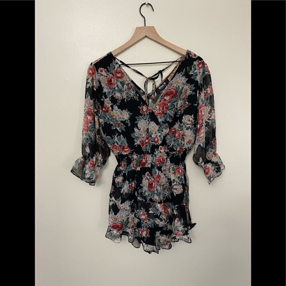 BLACK FLORAL RUFFLE ROMPER  - Picture 5 of 9